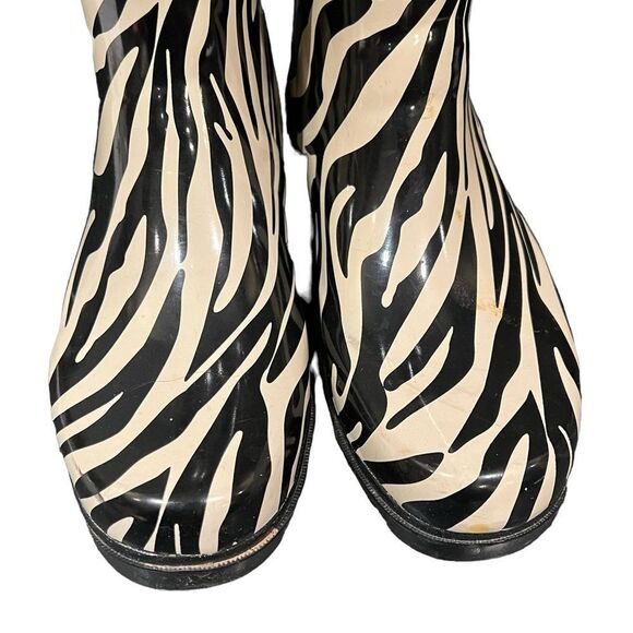 Dirty Laundry Black and White Zebra Print Rain Boots - Picture 5 of 11
